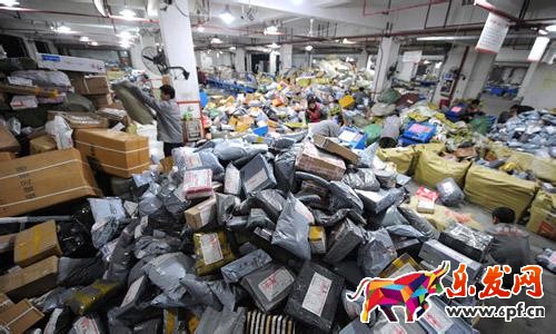 雙十一快遞數(shù)量驟增 雙十一快遞數(shù)量驟增