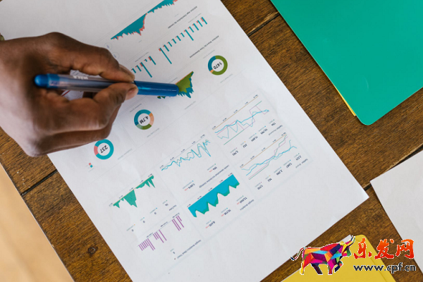 淘寶新店開萬相臺(tái)有用嗎？萬相臺(tái)和直通車有什么區(qū)別？